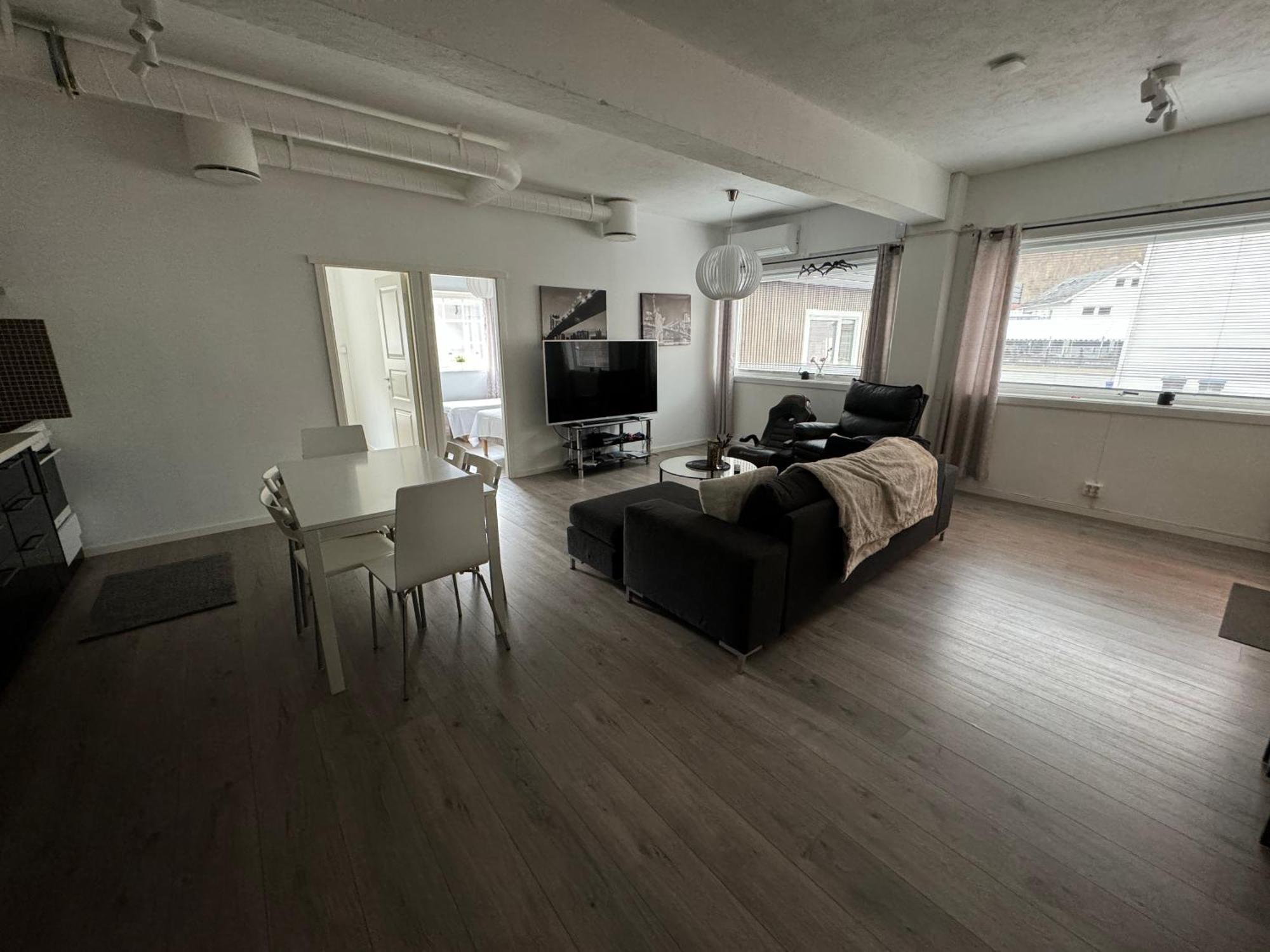 Den Vesle Sjarmoren As The Most Central Place In Ardal ! Free Parking On The Site ! Årdal Exterior foto