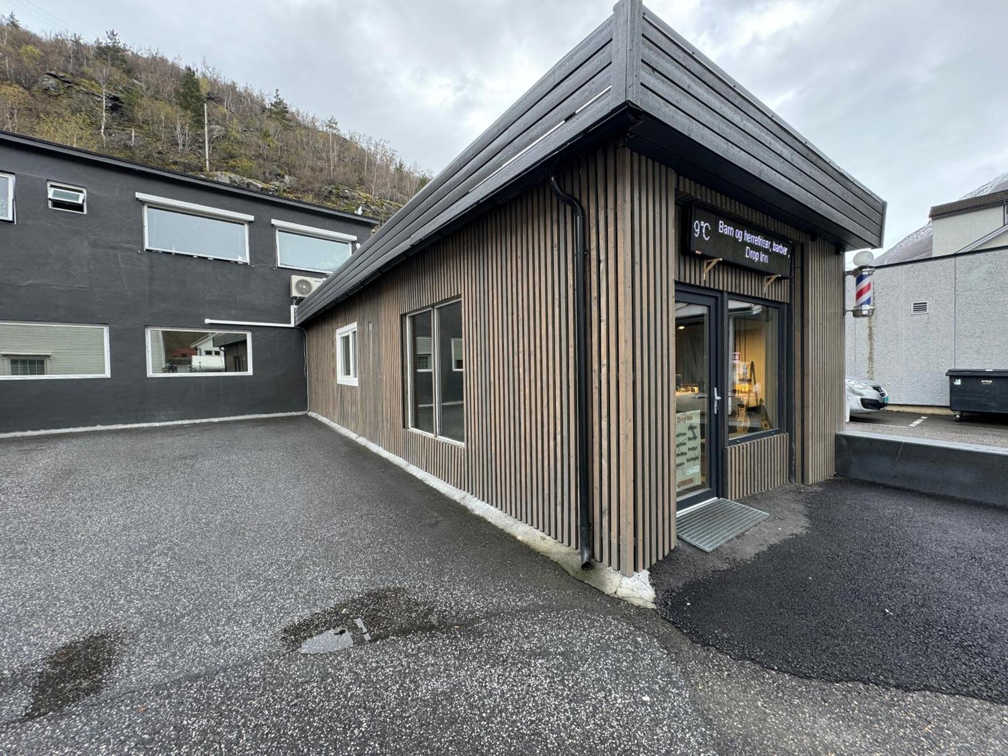 Den Vesle Sjarmoren As The Most Central Place In Ardal ! Free Parking On The Site ! Årdal Exterior foto