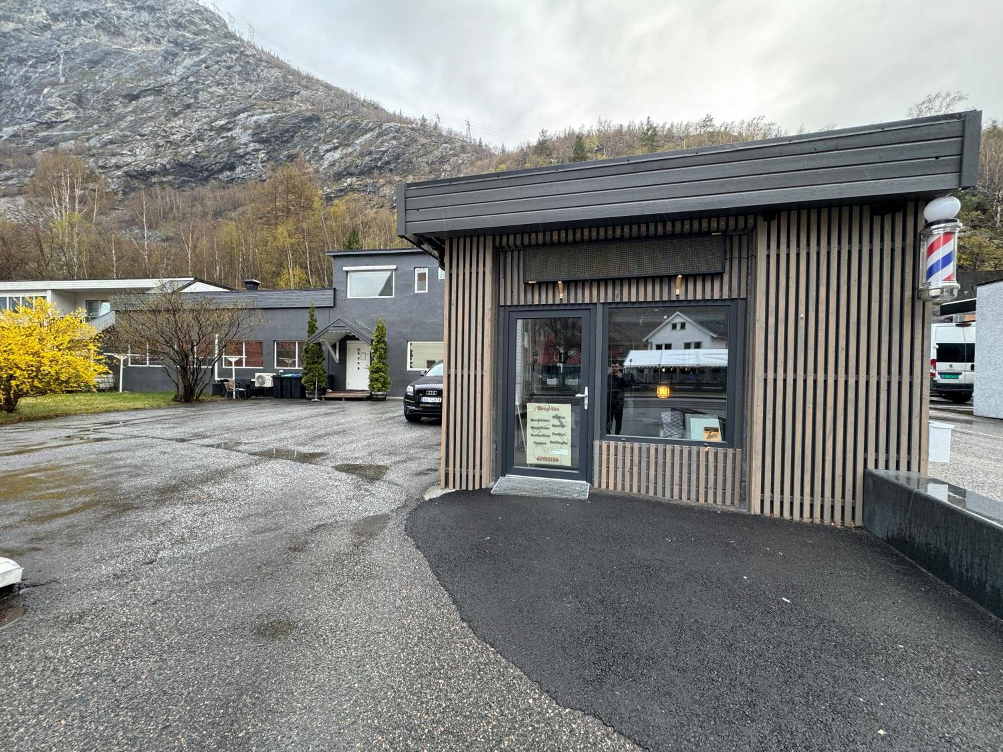 Den Vesle Sjarmoren As The Most Central Place In Ardal ! Free Parking On The Site ! Årdal Exterior foto